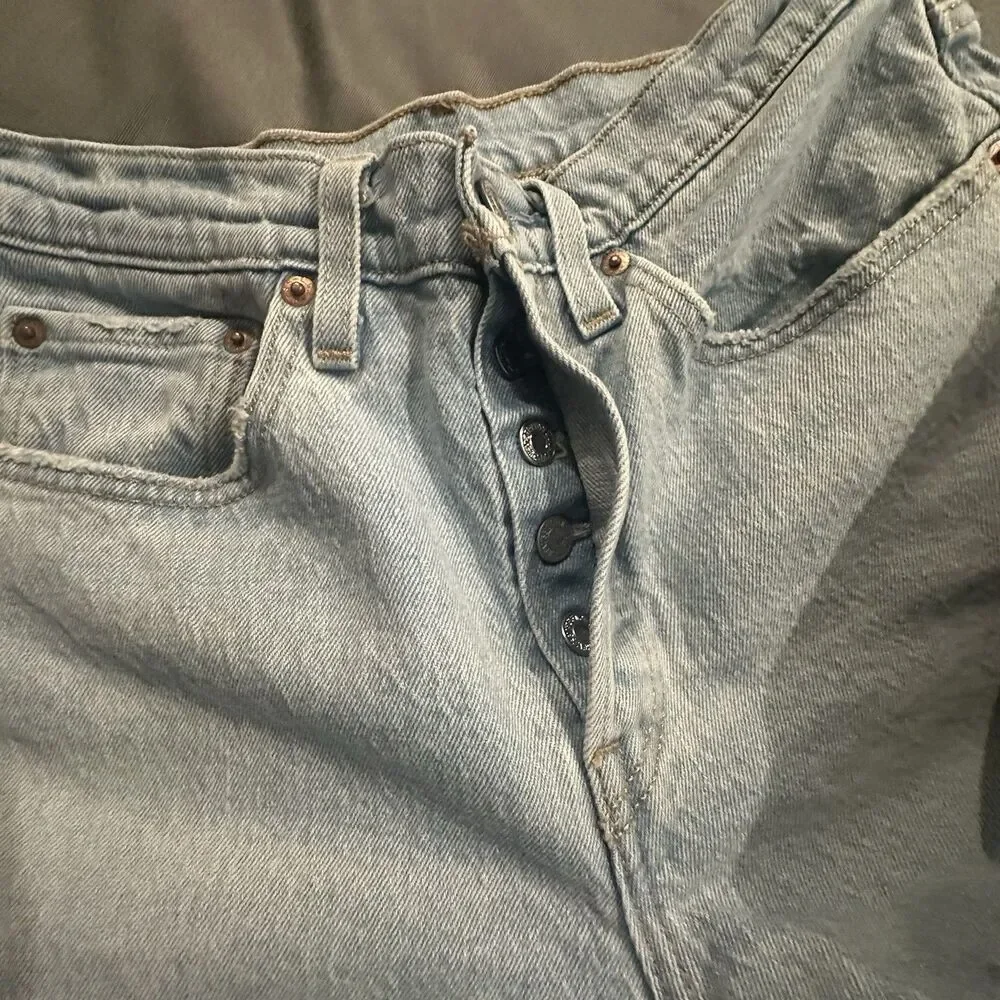 Levi's 501 Jeans Women's 26x30 Button Fly Skinny Denim Light Wash Festival